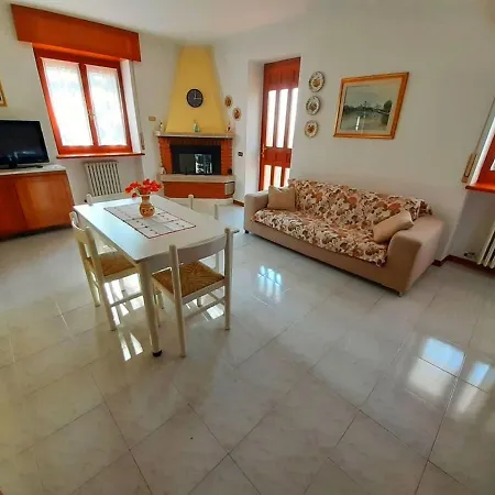 Holiday home Casa Lucia *